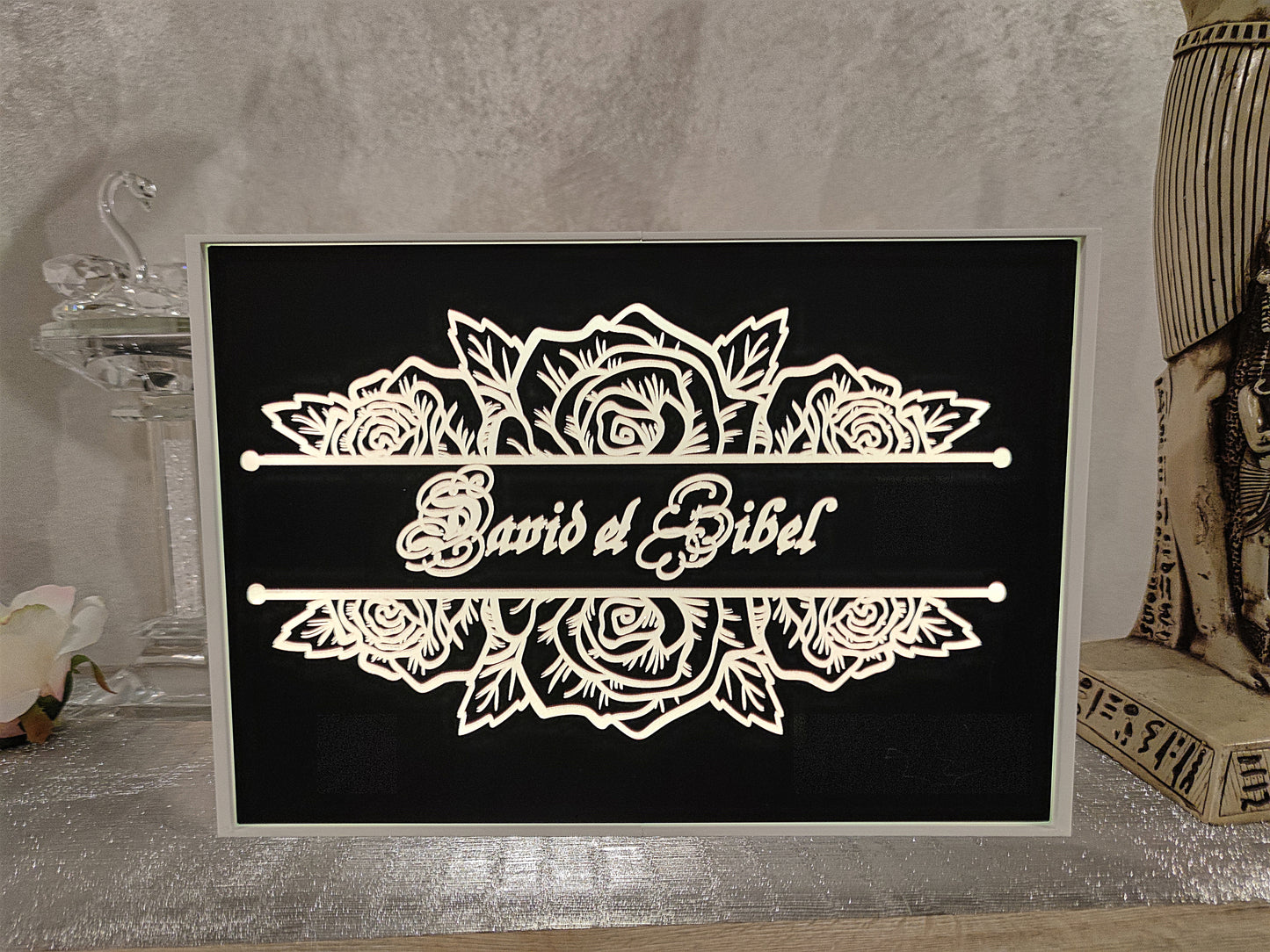 Leuchtende Glasbox mit Gravur