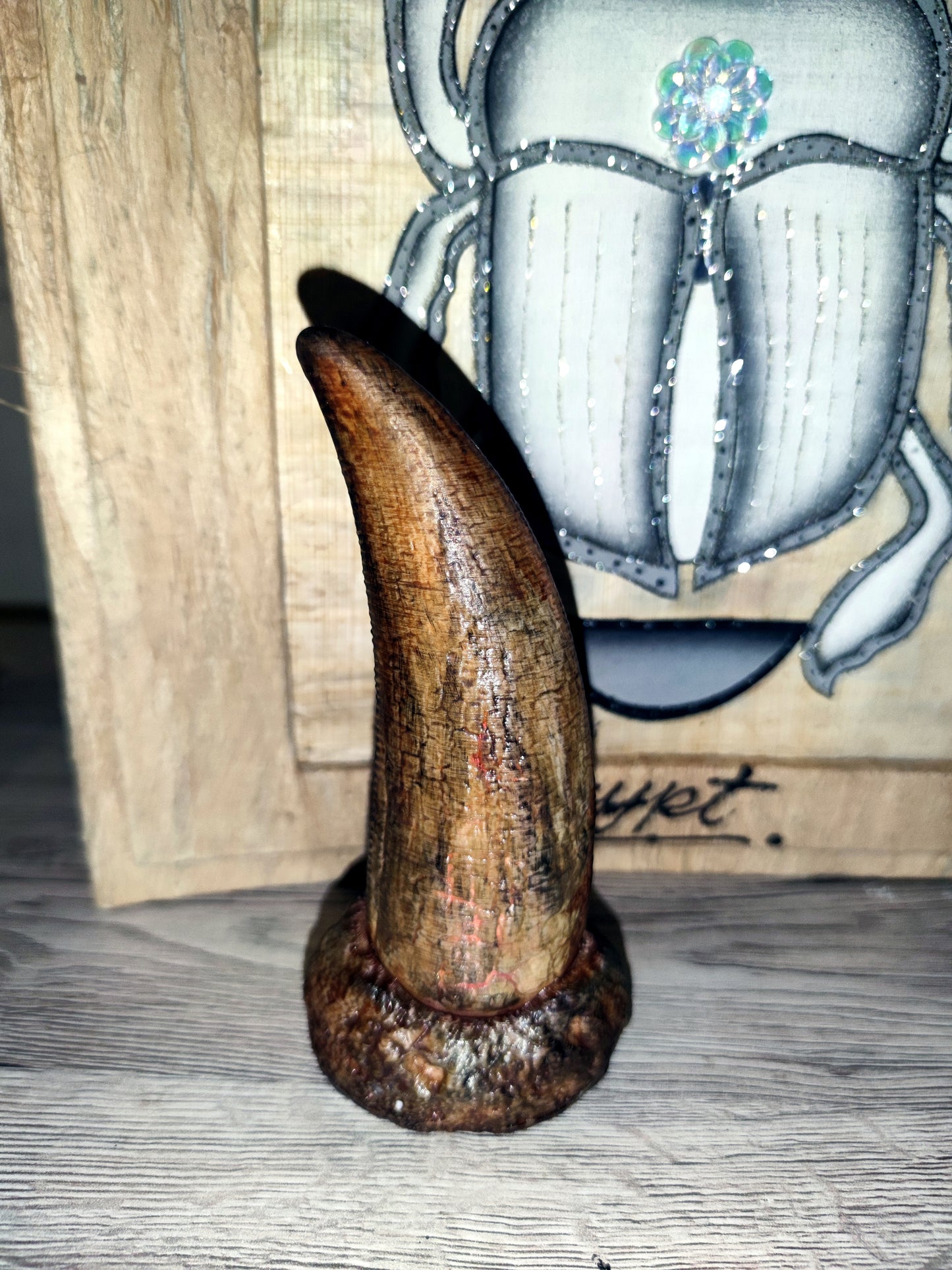 T-Rex Zahn lifesize